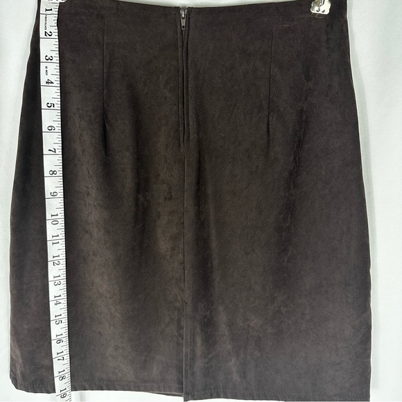 VINTAGE BROWN SUEDE LIKE PENCIL SKIRT - Picture 10 of 13